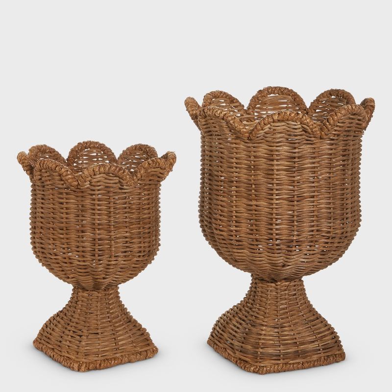 Woven Scalloped Urns- 2 Sizes