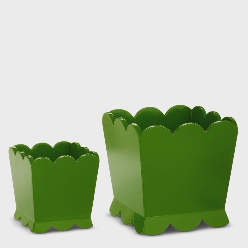Green Scalloped Planter- 2 Sizes