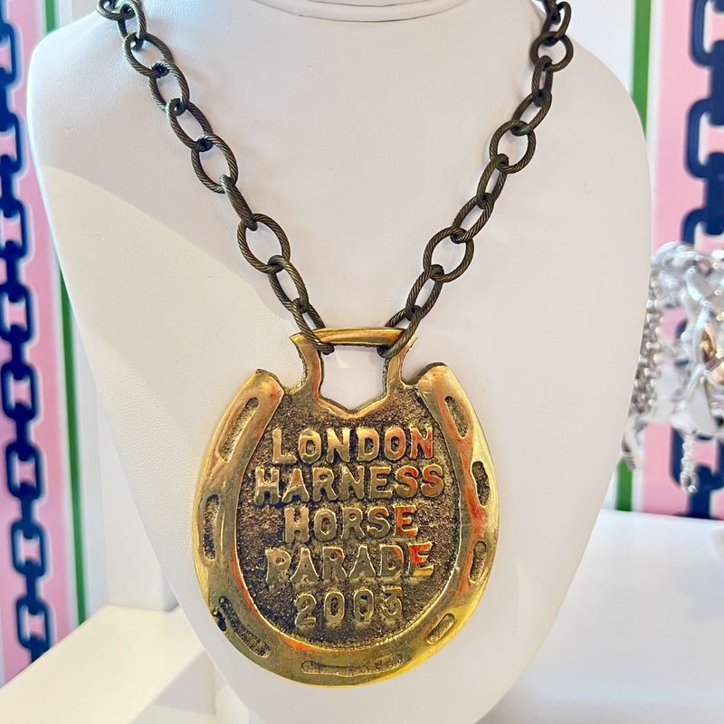 Vintage Horse Shoe Necklace