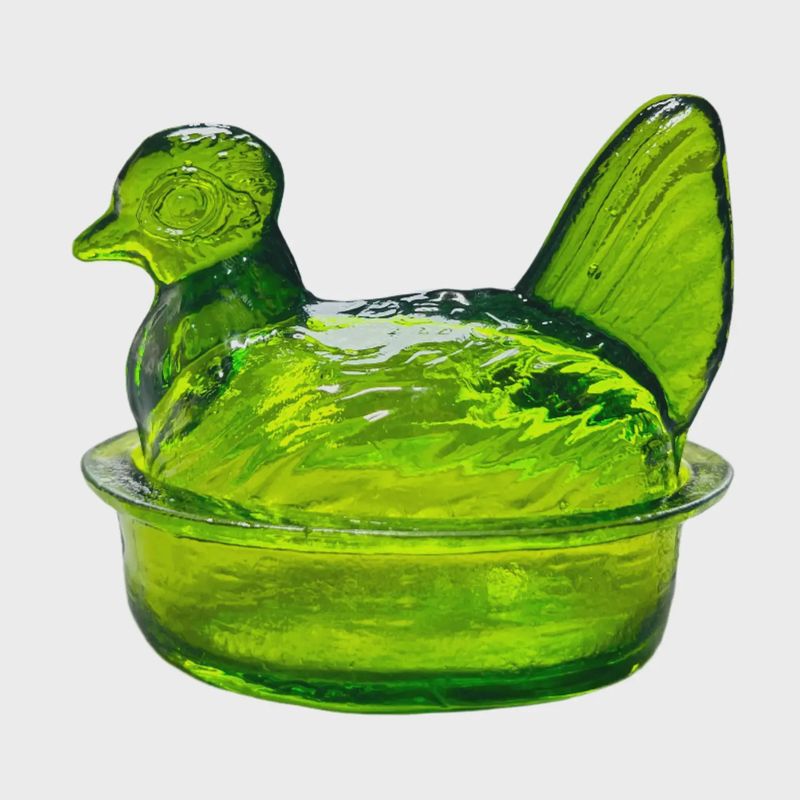 Nesting Hen Bowl - Green Apple