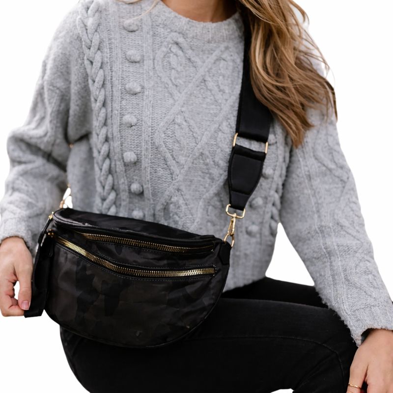 Farah Fanny Bum Bag - Black Camo