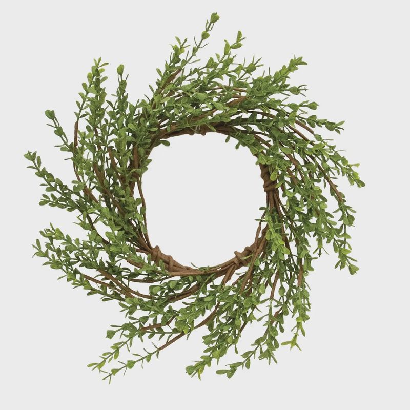 Baby Boxwood Candle Ring - 4.5"