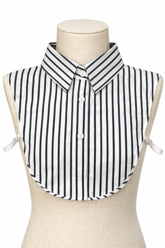 Black &amp; White Pinstripe Collar Dickey