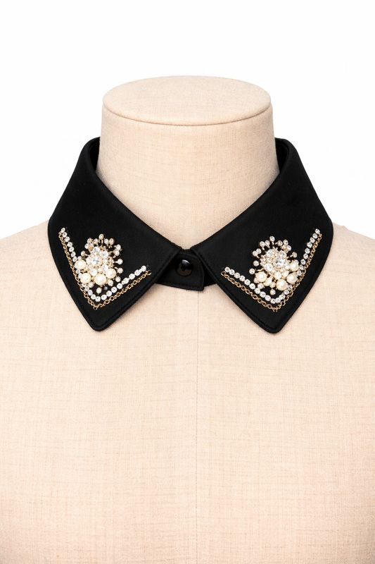 Black Pearl &amp; Rhinestone Statement Collar