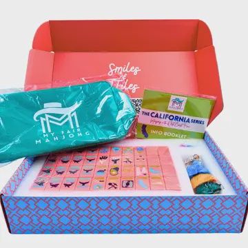 The California Series Mahjong Set | West Coast Flair