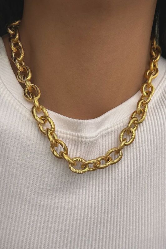Verona Link Necklace