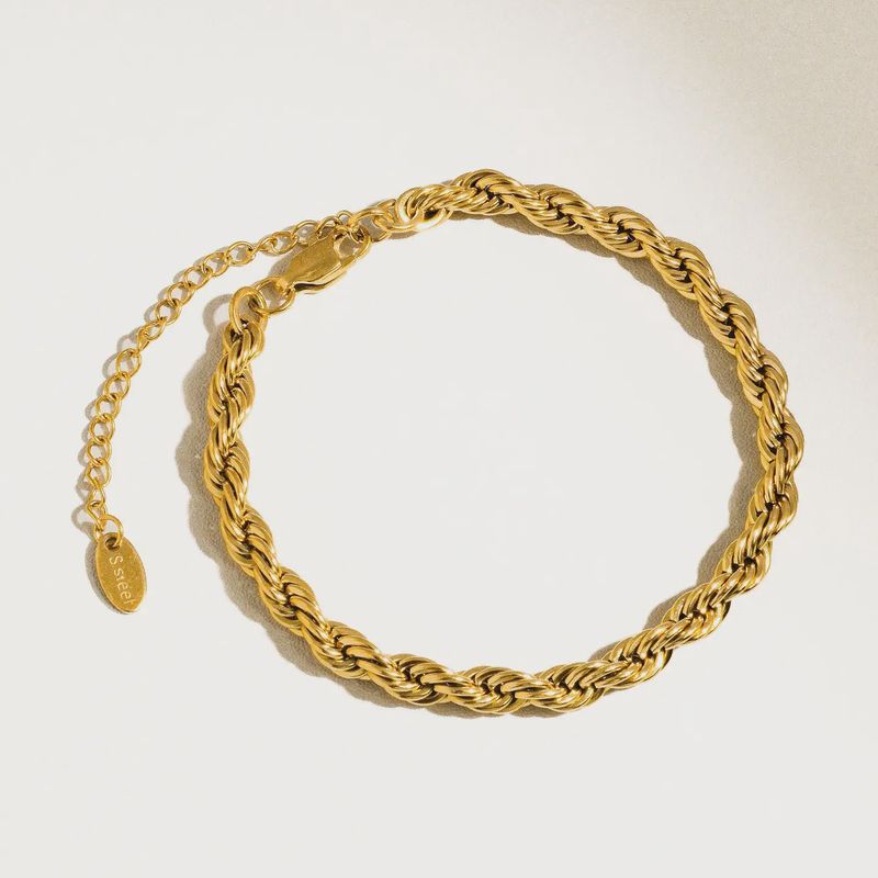Sadie 18K Gold Non-Tarnish Braided Stackable Bracelet