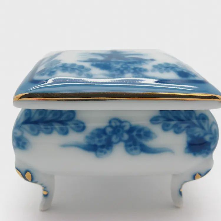 Victorian Antique Square Jewelry Box – Delft Blue