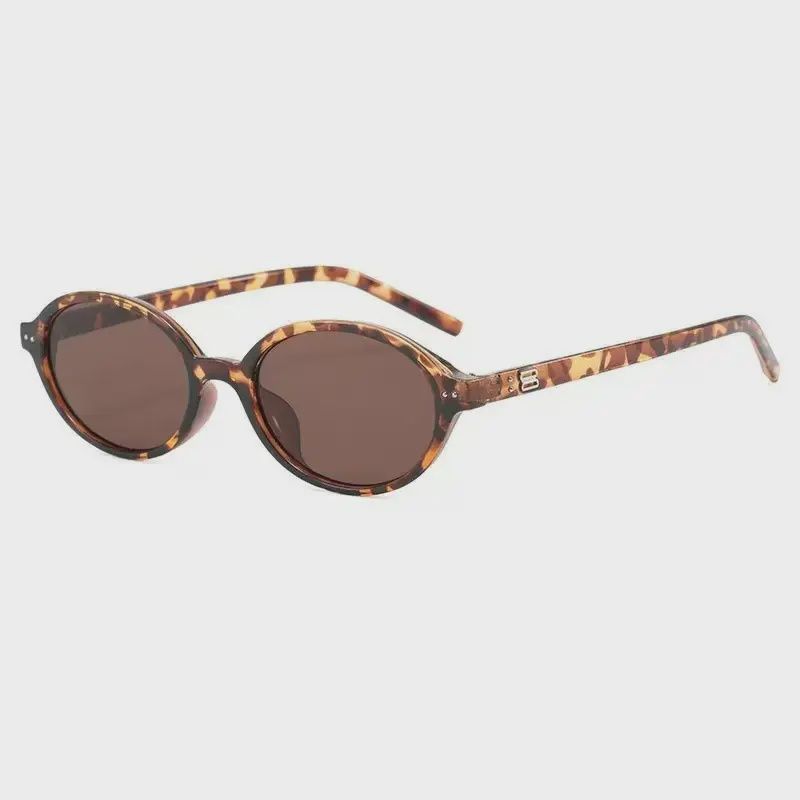 Retro Oval Classic Sunglasses – Tortoise