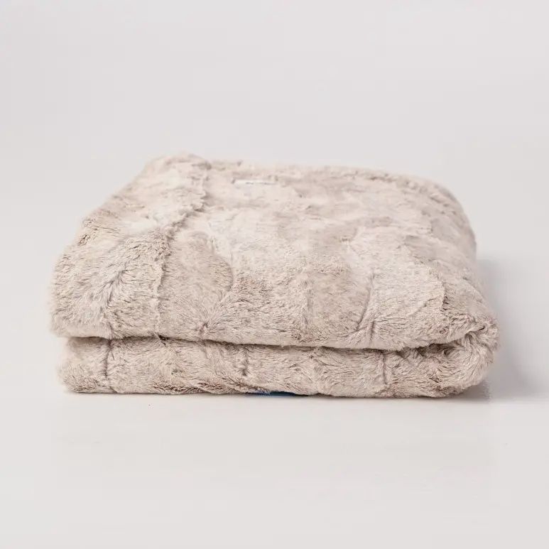 Quartz Throw | 40" x 57"