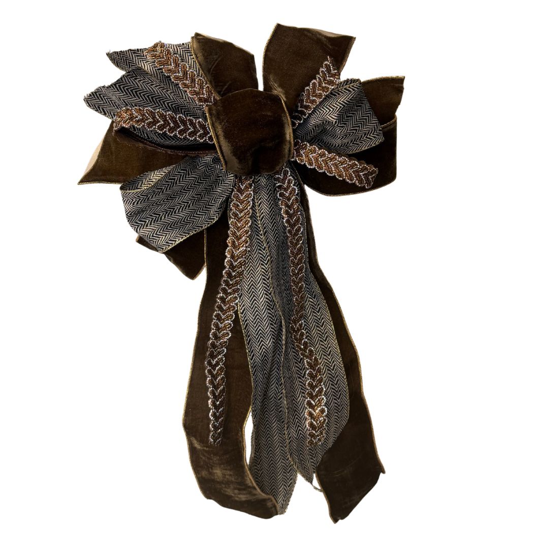 Fall Velvet w/ Rhinestone Bow Approx. 24" Long x 17.5" Wide