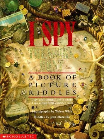 I Spy Treasure Hunt: A Book of Picture Riddles