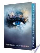 Shatter Me Collector&#39;s Deluxe Limited Edition