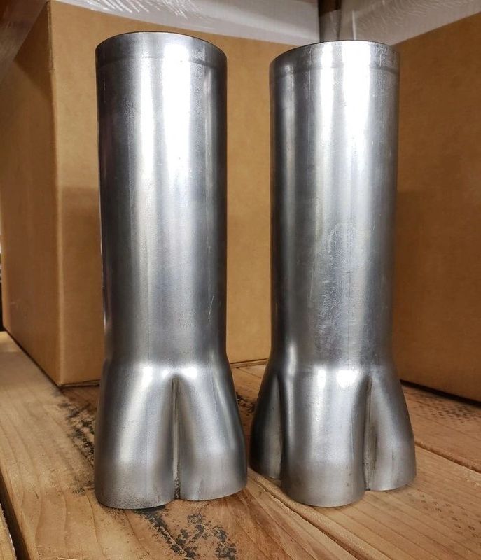 PAIR – STEEL WELD-ON HEADER COLLECTOR, 1 3/4 O.D. PRIMARIES 3″ OD OUTLET 10″ LONG