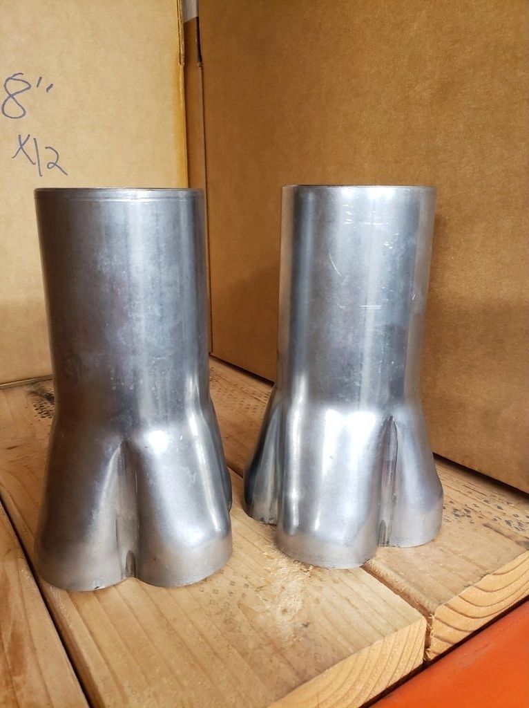 PAIR – STEEL WELD-ON HEADER COLLECTOR, 1 7/8 O.D. PRIMARIES 3″ OD OUTLET 7″ LONG