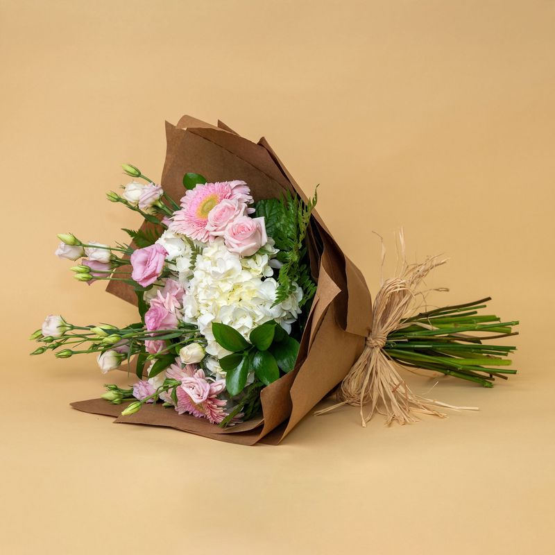 PAPER WRAPPED HAND TIED BOUQUET-PINK