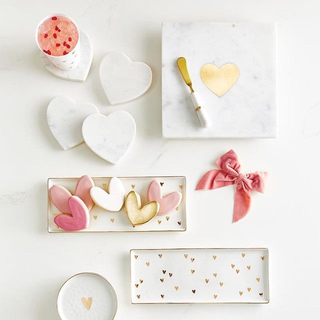 MARBLE SERVING BOARD W/GOLD HEART 10&quot; SQUARE