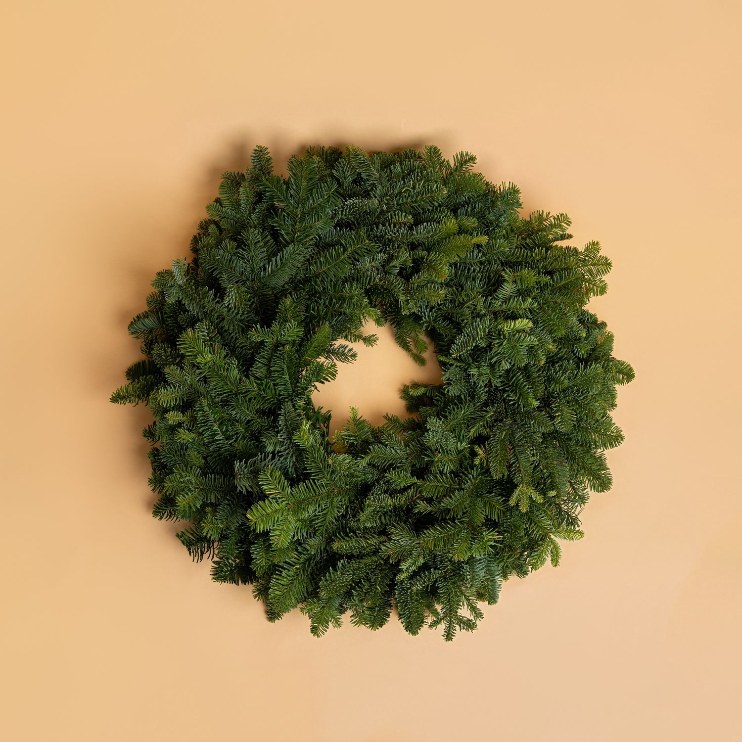 UNDECORATED WREATH