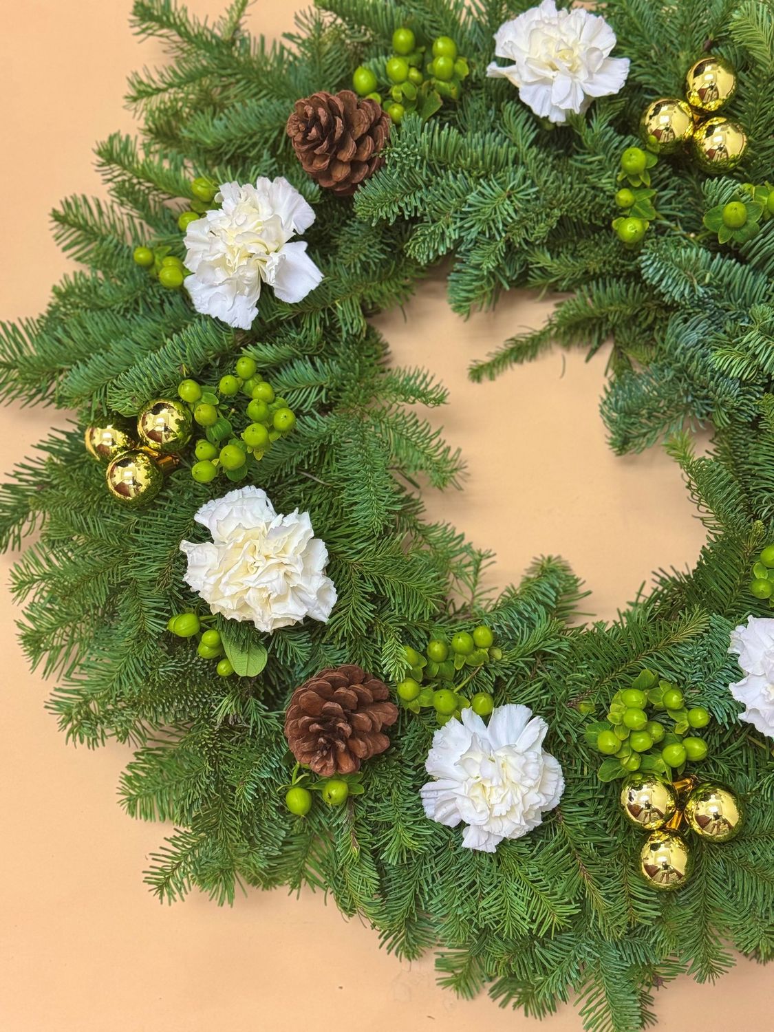 Holiday Remembrance Grave Wreath – 20" Holiday Remembrance Grave Wreath – 20"