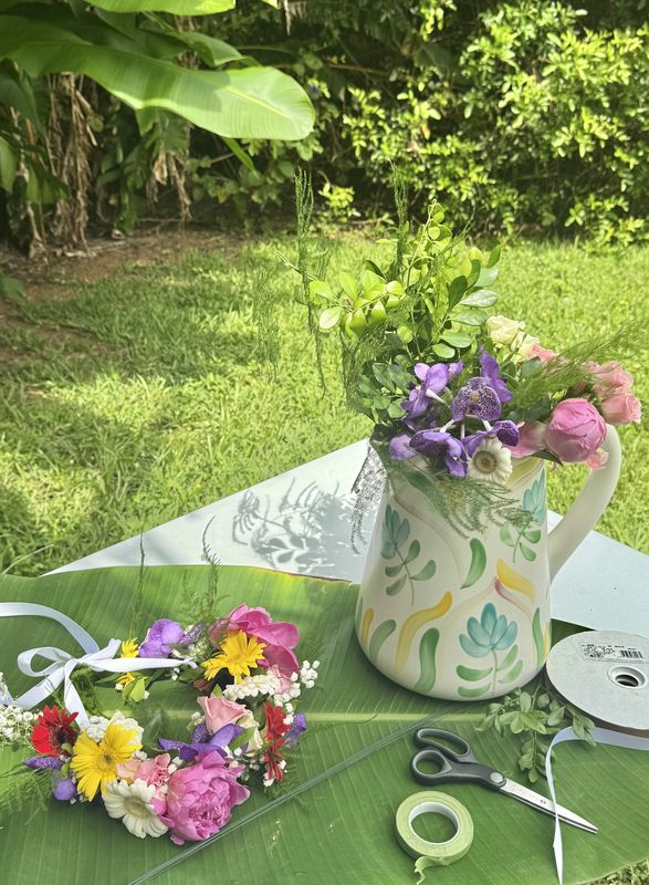 Summer Floral Crown Workshop Happy Hour