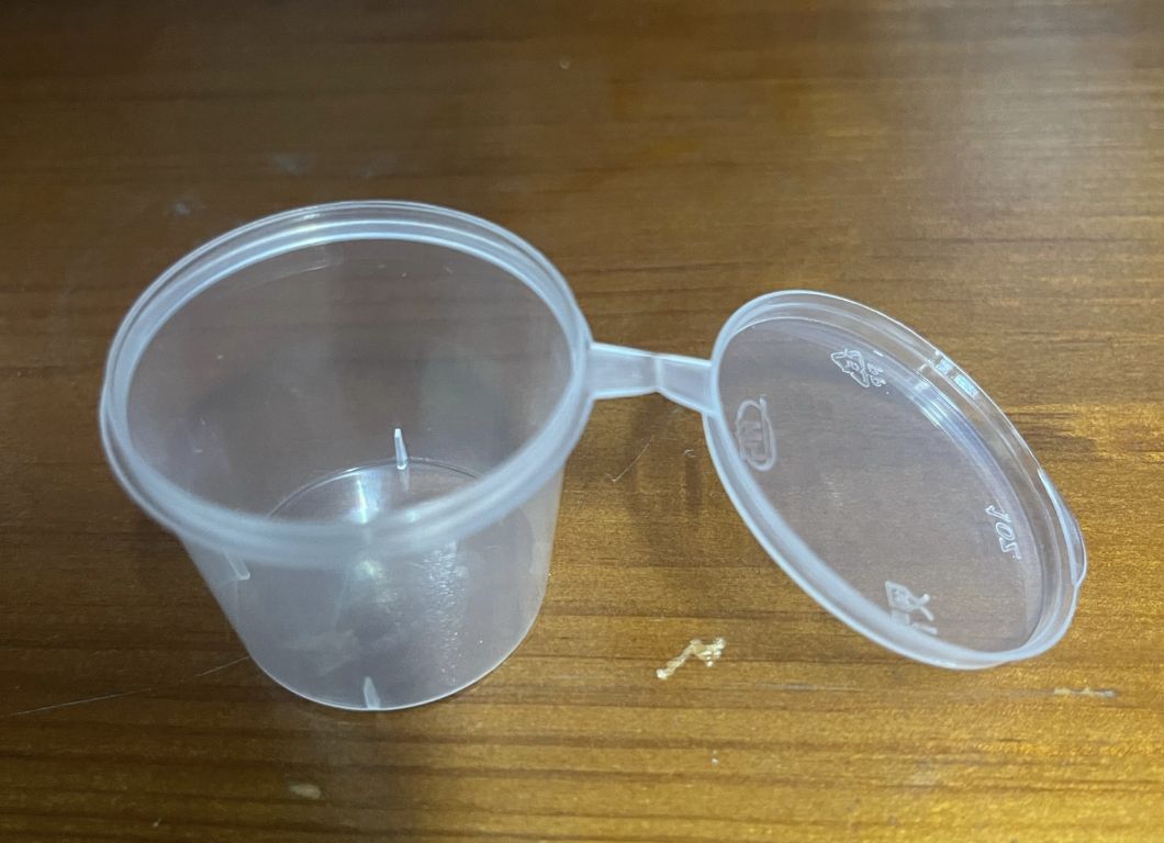 1oz. Plastic Deli Container with Lid - 50 Pack