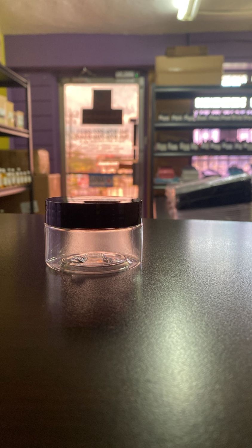 Low Profile Plastic Jars with Lids - 2oz