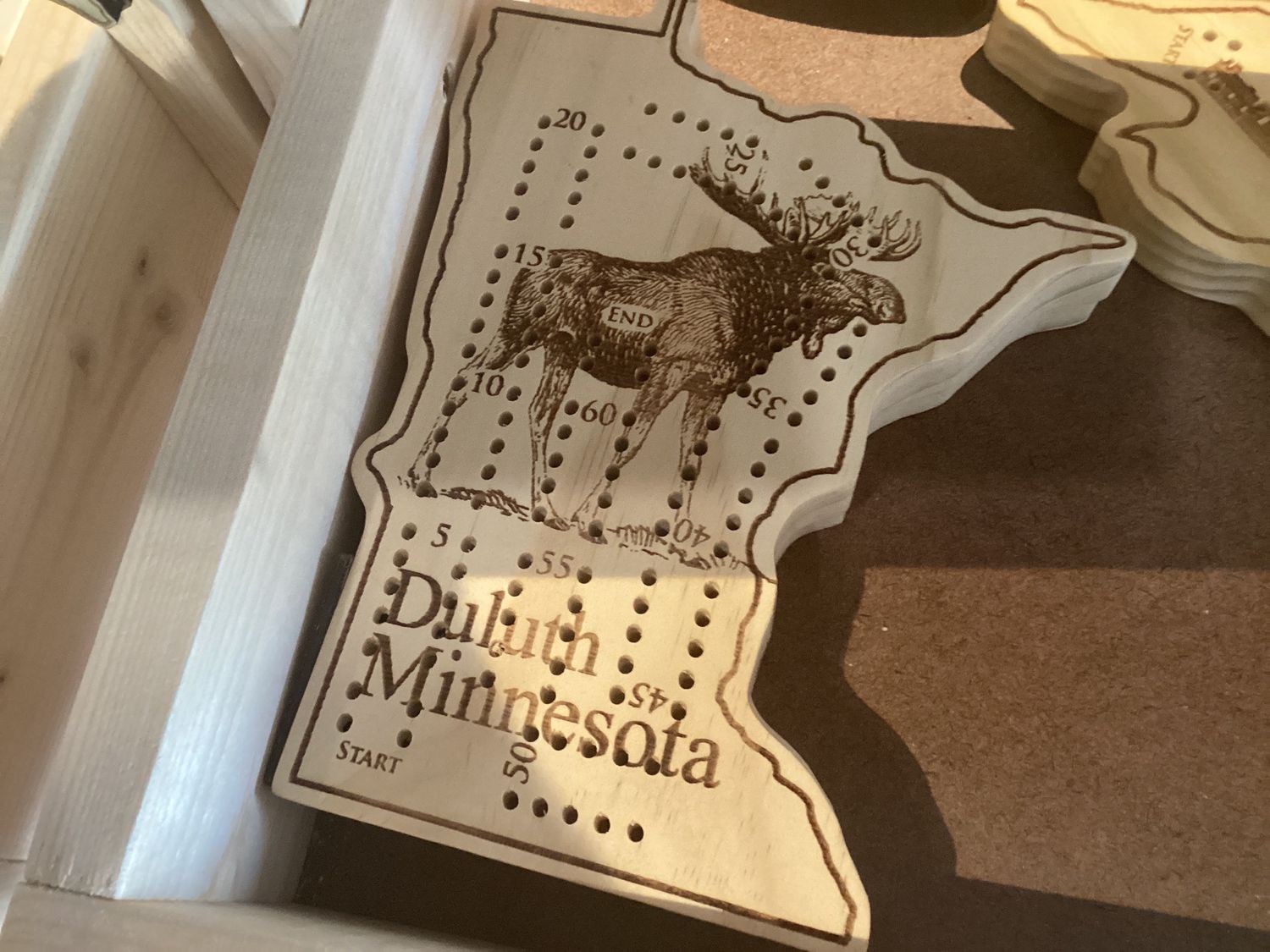 MN Cribbage Board
