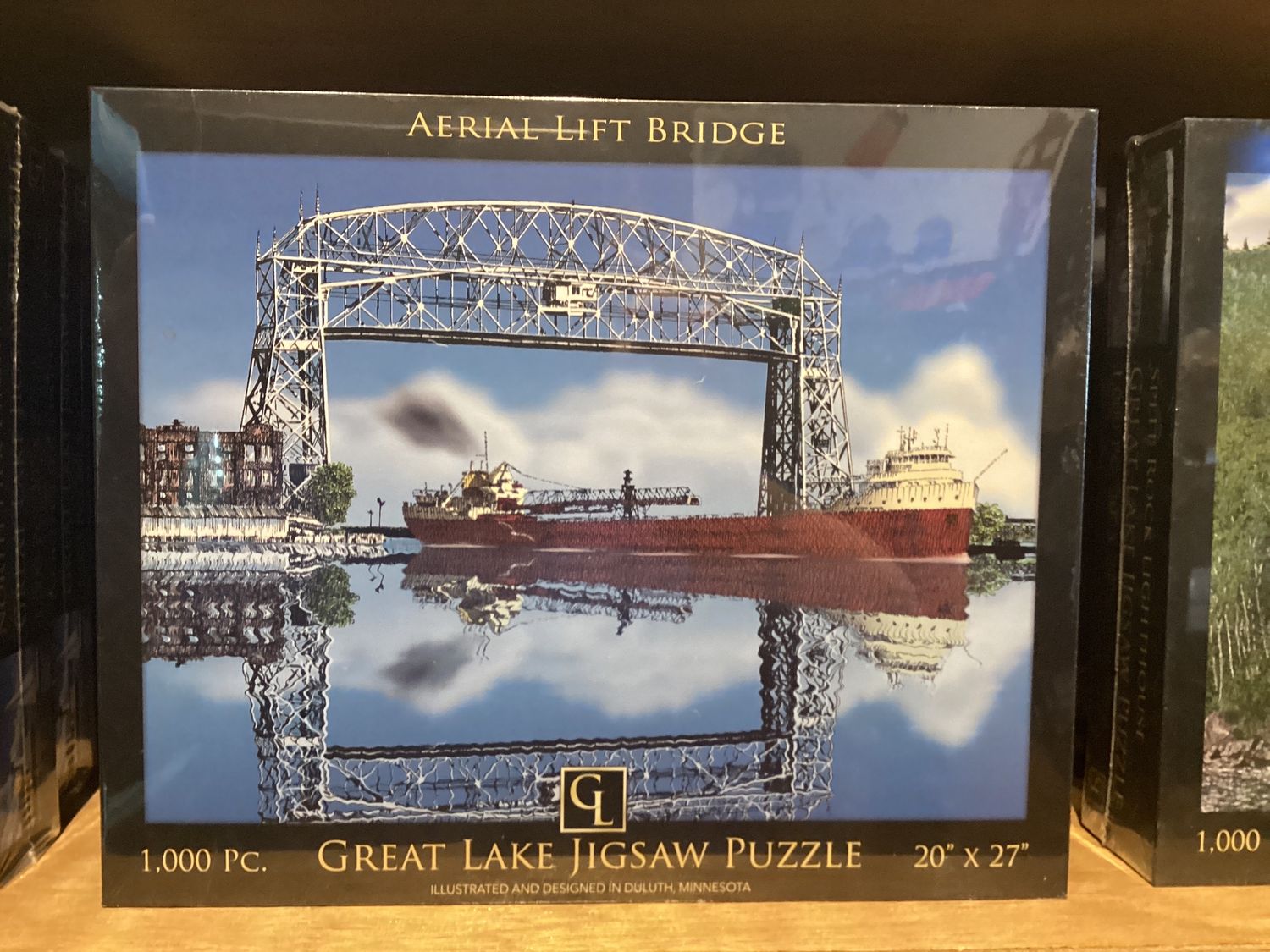 Puzzles - 1000 Piece, Design: Aerial Lift Bridge- Oar Boat