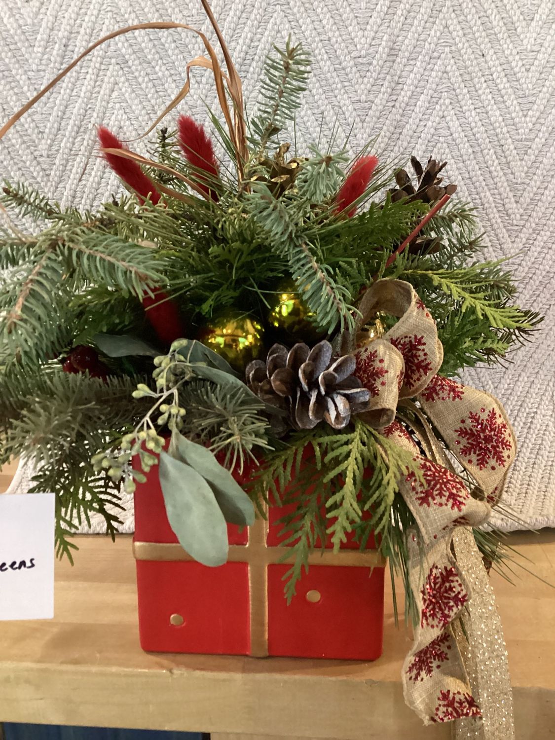 Holiday Present Arrangement