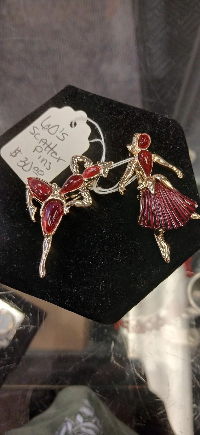 1960's Scatter Pins Dancers