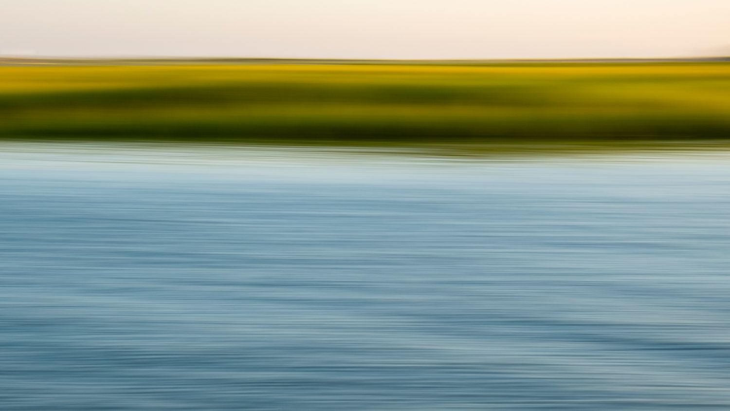 Summa Sail 48x27