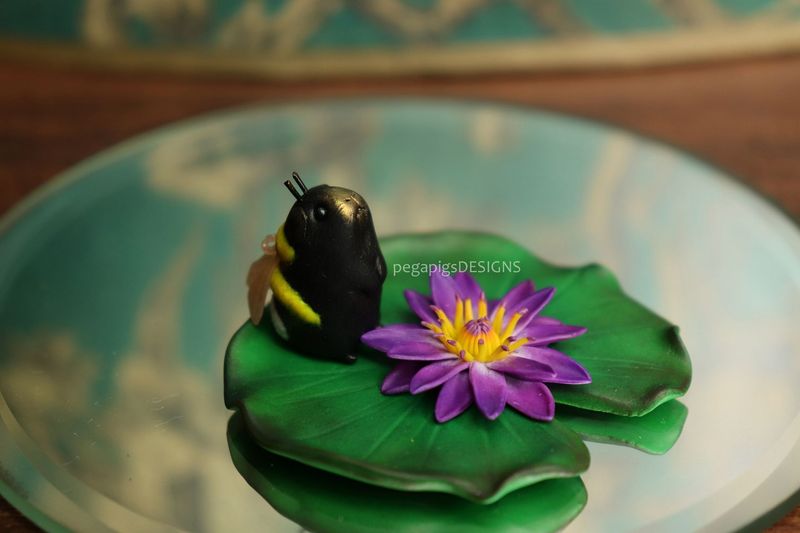 Bumblepig - Purple Water Lily