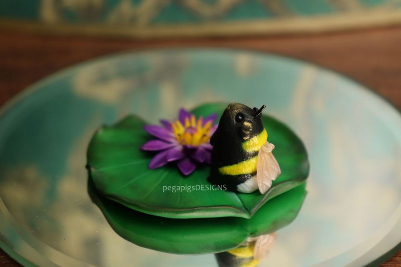 Bumblepig - Purple Water Lily