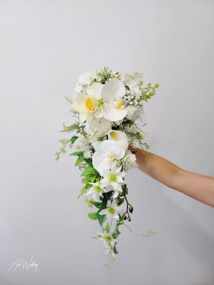 Big day/ PW 🌸預訂((絲花)) 🌸新娘水滴形拖尾花球 Silk Flower Bouquet 多圖