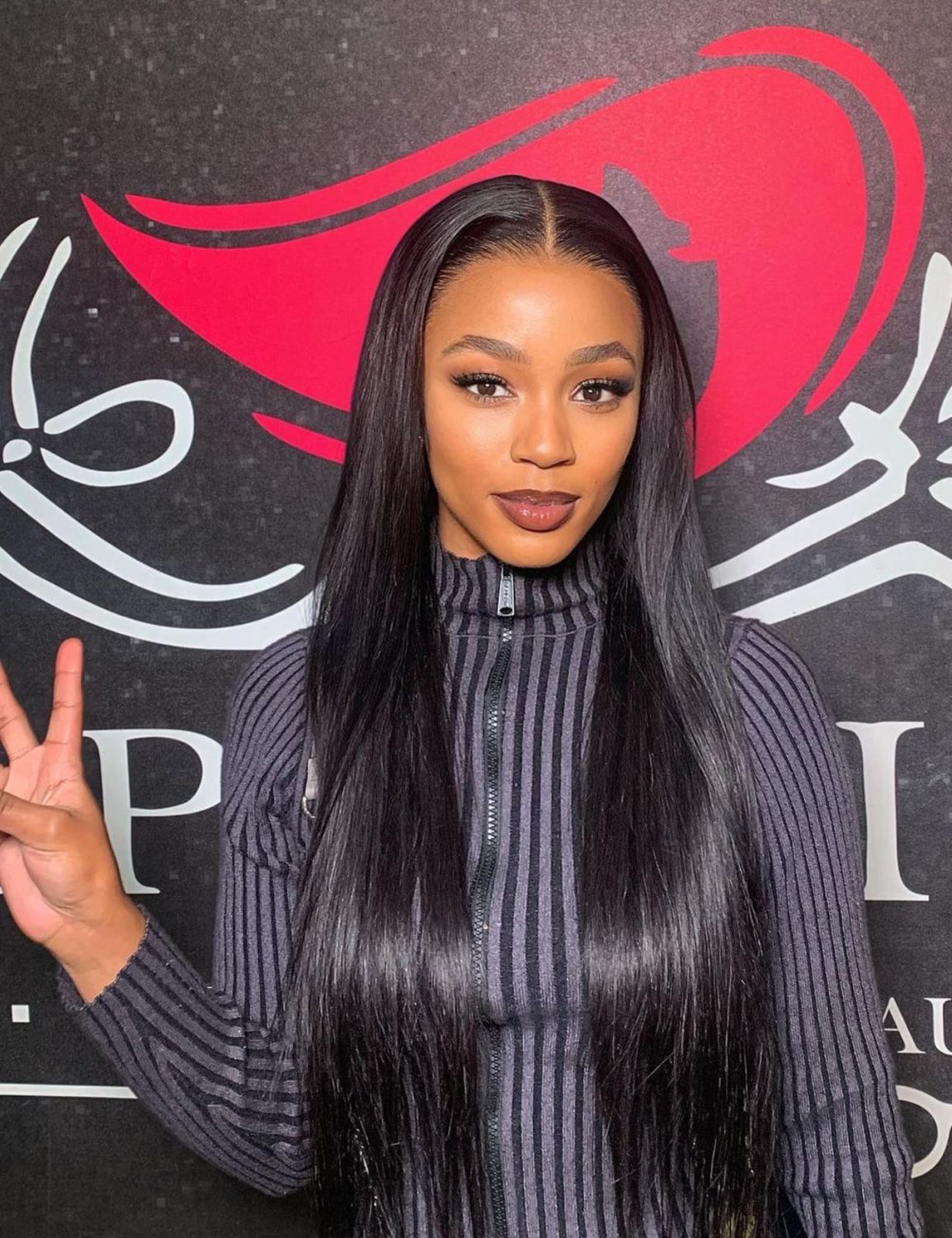 13*4 Straight frontal wig “18”