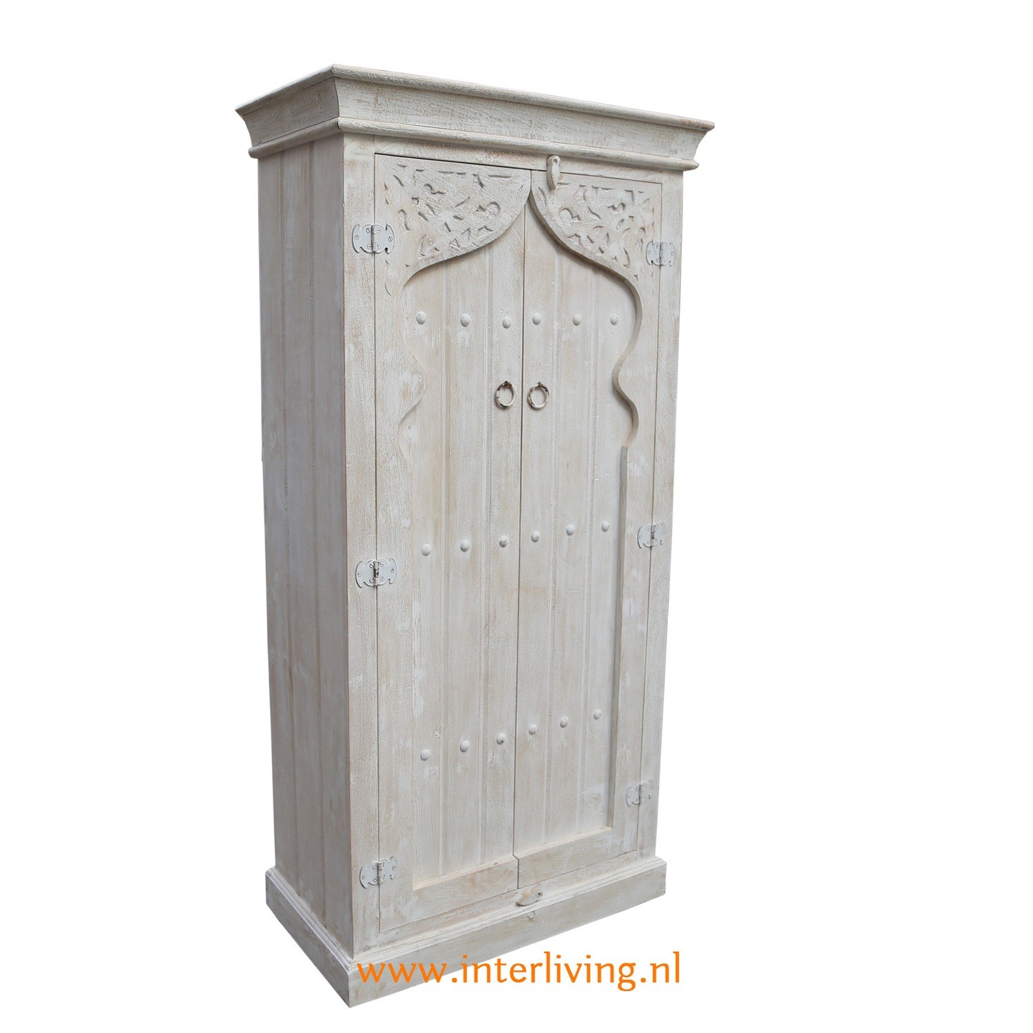 Marokkaanse stijl massief (mango) houten kast - met oosterse bogen en houtsnijwerk - antiek white washed - laag model -150*70*40 cm uit India