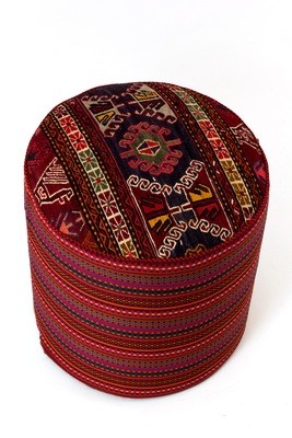 kelim tapijt poef SHAHM - hoge ottoman hocker rond - oosterse voetenbank - authentiek geweven kilim uit Iran