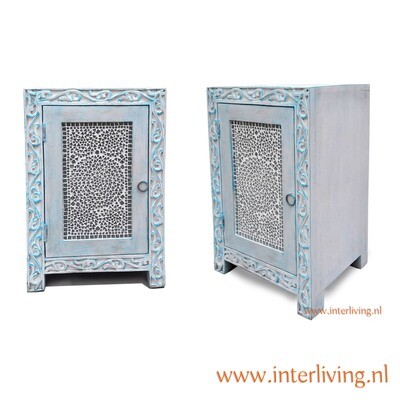 nachtkastje mangohout - blue washed - houtsnijwerk met mozaïek transparant