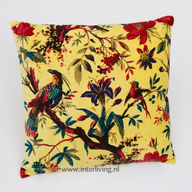 Bohemian fluweel zacht kussen - helder geel - Birds in Paradise - botanische print met bloemen van velours / velvet) - 50 cm