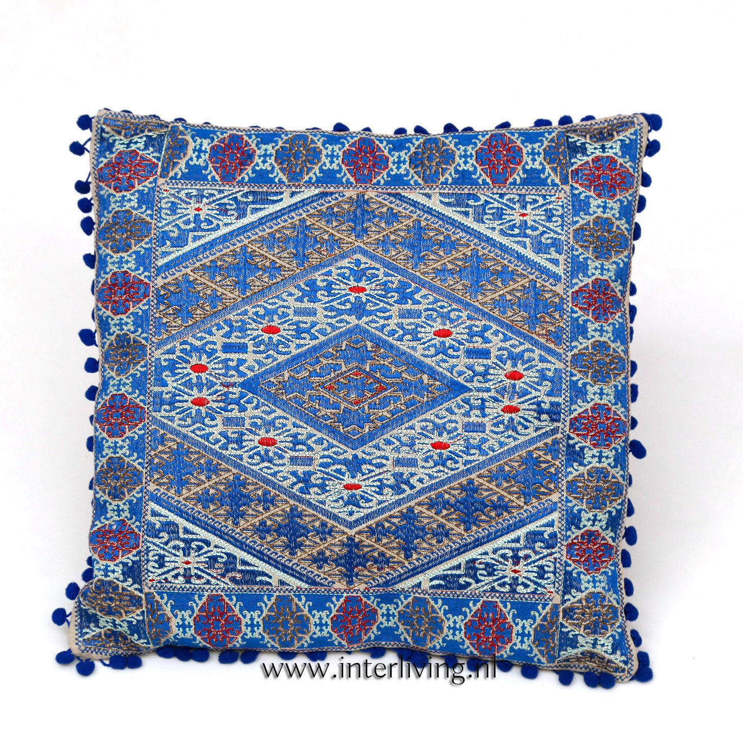 sierkussen in blauw tinten met ecru & goud kleur - geweven geometrische Marokkaanse jacquard patronen - pom pom rand - 50 cm