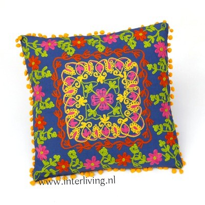 sierkussen "Gipsy" 40 x 40 cm - tribal Suzani borduurwerk - Iris blauw - handgemaakt van katoen