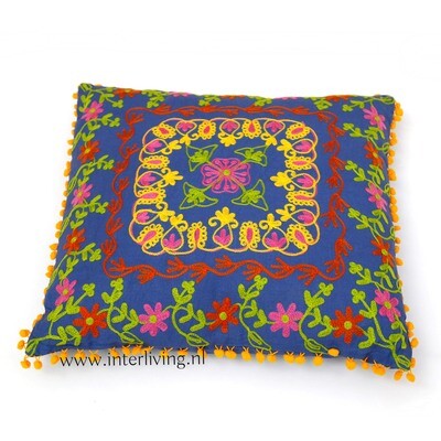 sierkussen "Gipsy" 50 cm - tribal Suzani borduurwerk - Iris blauw - handgemaakt van katoen