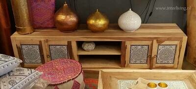 TV kast van sheesamhout unfinished look met multi colour glasmozaiek