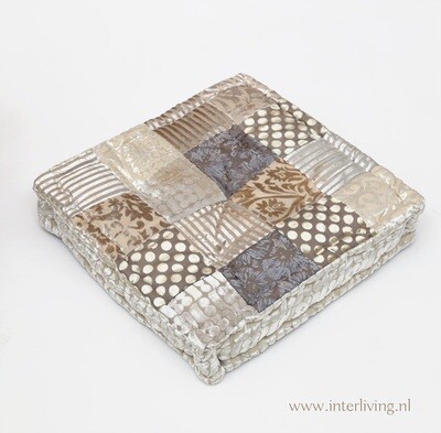 vloerkussen grijs, taupe & zilver tinten velvet patchwork / matras kussen van prints met fluweel