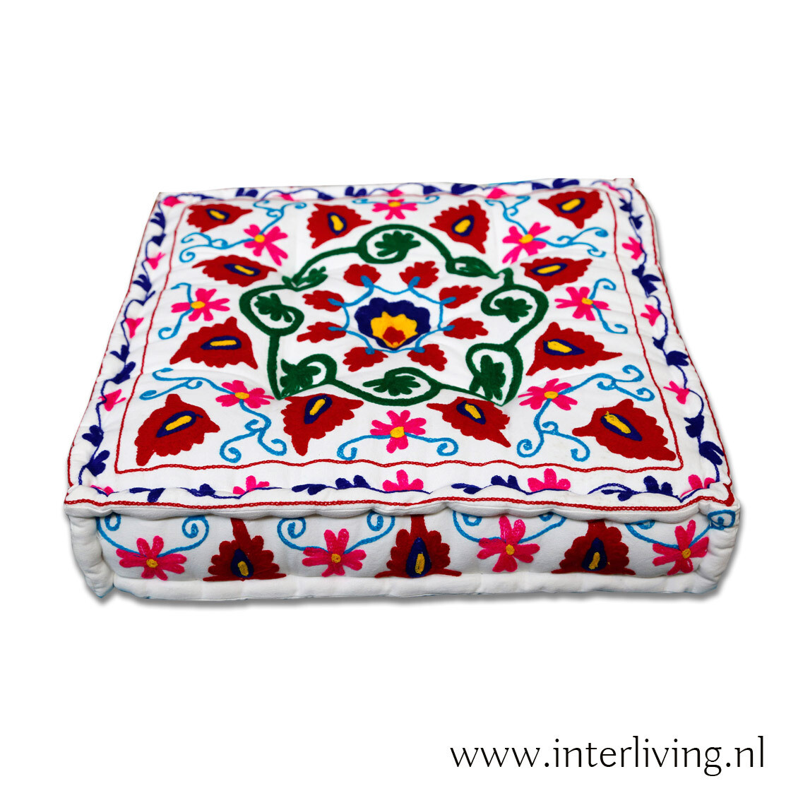 matraskussen &quot;bont bohemian hippy stijl&quot; 60 cm - kleurrijk Etnic Suzani borduurwerk op wit - handgemaakt van katoen