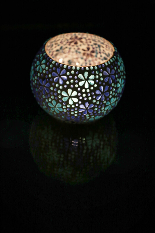 Grote Waxinehouder (15 cm) blauw glasmozaïek met flower design