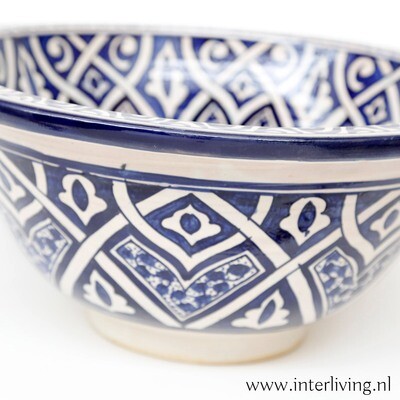 Marokkaanse waskom "Fonteinkom Fez" met inkt blauw geschilderde patronen op wit "L75" - groot rond model van aardewerk (opbouw) wasbak Ø 40 cm