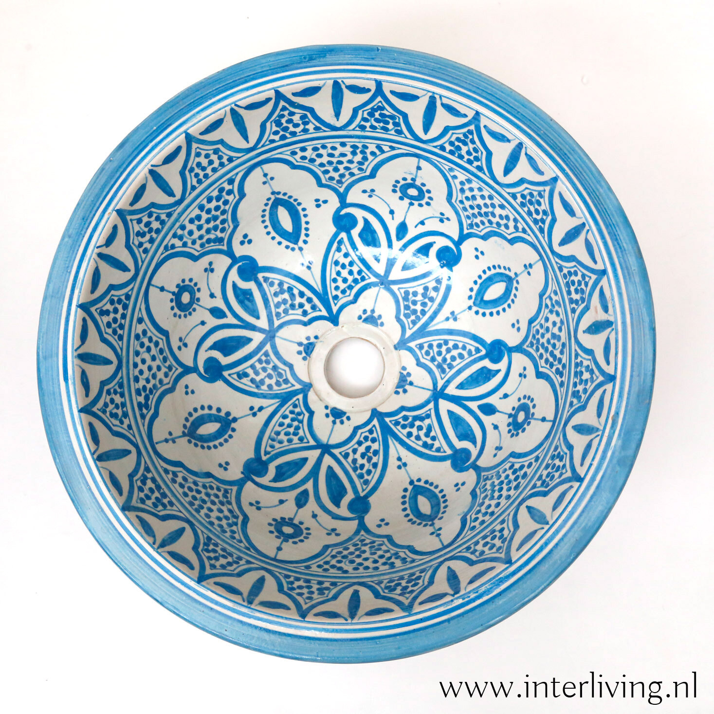 Marokkaanse waskom "Fonteinkom Fez" met licht blauw geschilderde patronen op wit "L83" - groot rond model van aardewerk (opbouw) wasbak Ø 40 cm