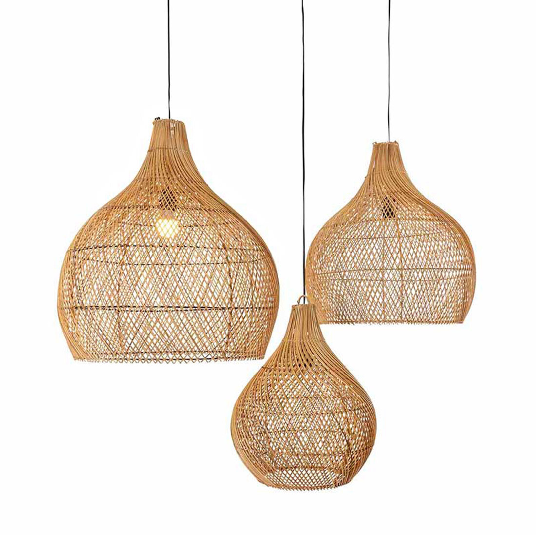 ​Lampenkap uit Bali van rotan - natural kleur - eco design hanglampen van het merk Orginal Home (Bawang)  (set van 3 of los)