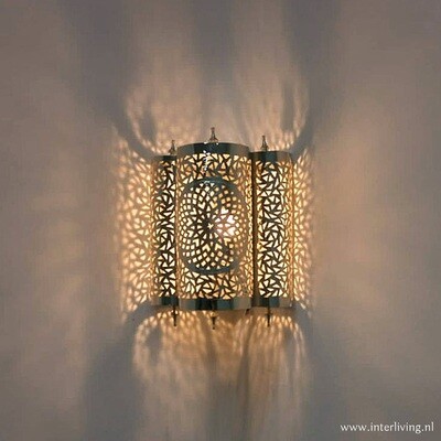 Hoeklamp Hoeklamp "Isra" in zilver kleur filigrain - Arabische Bazaar wandlamp met jali patronen -handgemaakt langwerpig kegel model - Boho chic "torch"